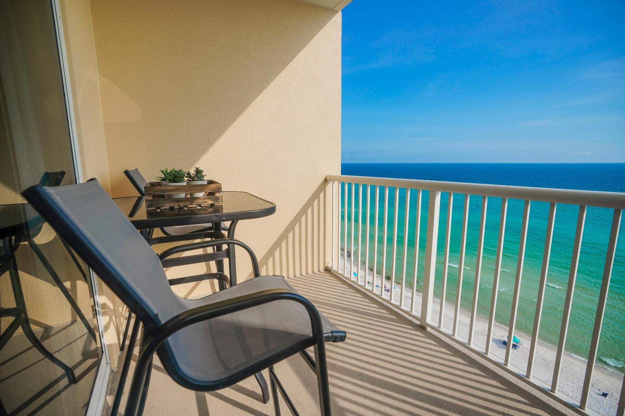 Majestic Beach Towers Resort By Panhandle Getaways Panama City Beach Dış mekan fotoğraf